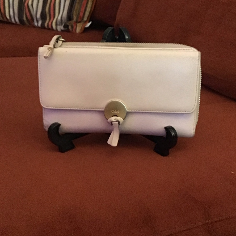 Chloe Pale Pink Leather Zip-Around Wallet